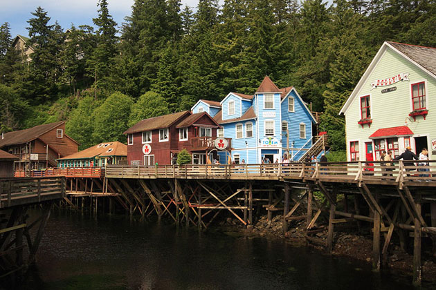 Charming Waterfront