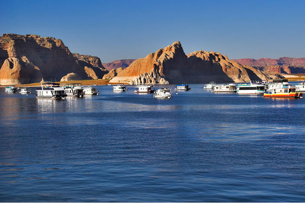 Houseboating Lake Powell