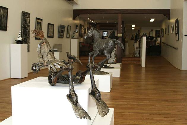 Tis Gallery