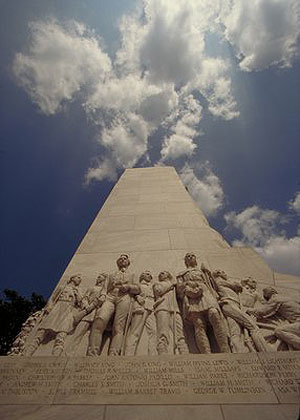 Alamo Cenotaph