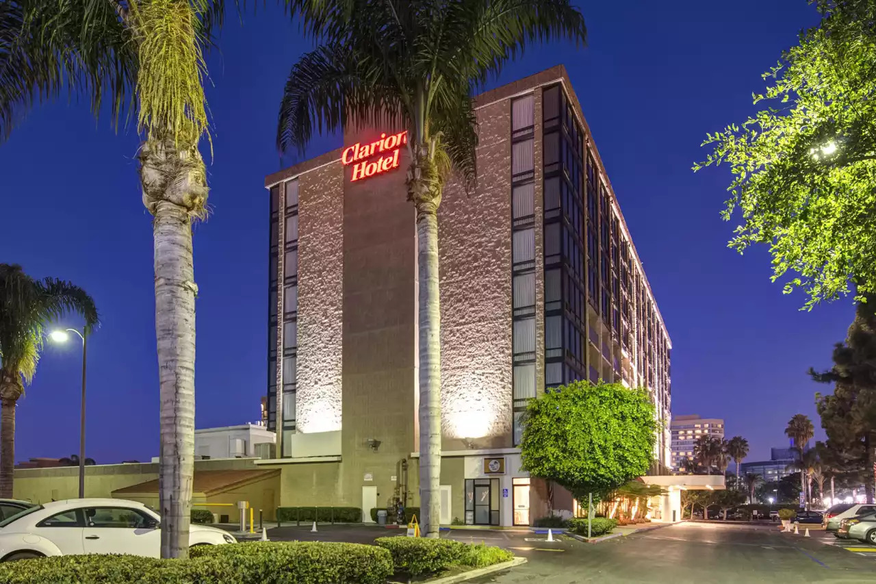 Clarion Hotel Anaheim Resort