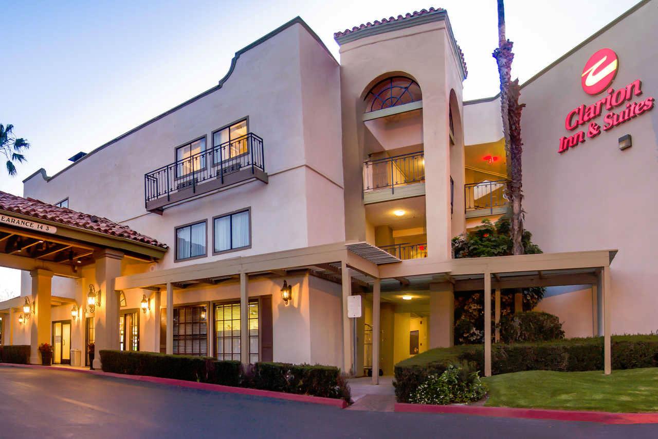 Clarion Inn & Suites Orange County John Wayne Airport