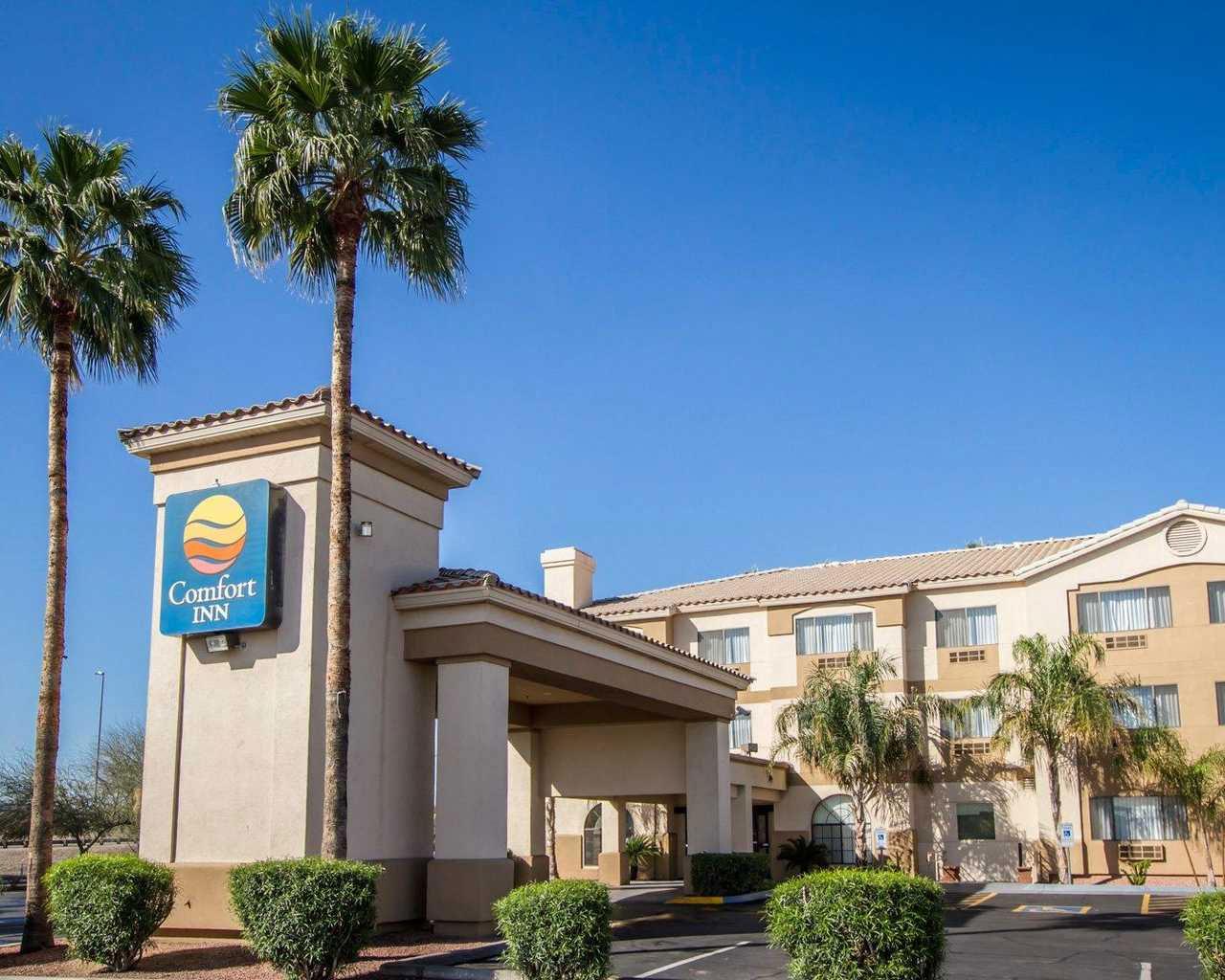 Comfort Inn West