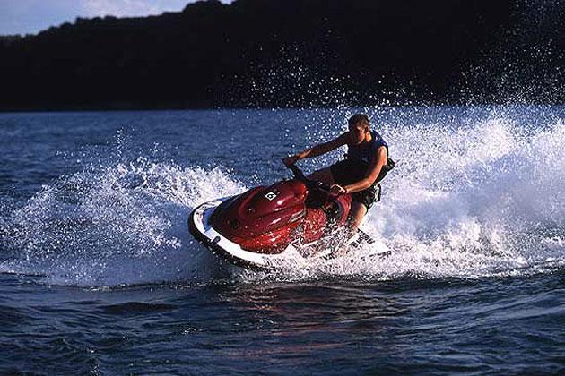 Watersports on Lake Cumberland