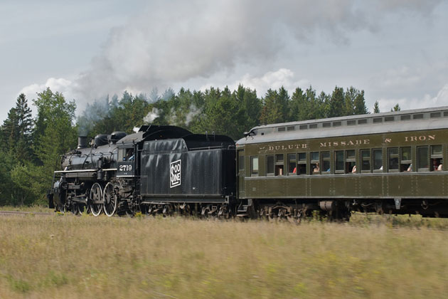 North Shore Scenic Railroad