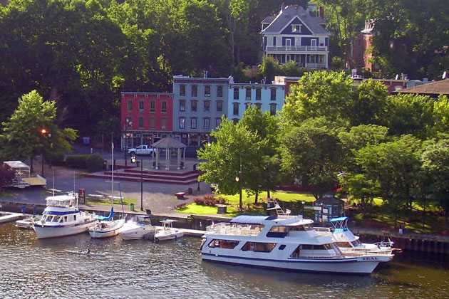 Rondout-West Strand