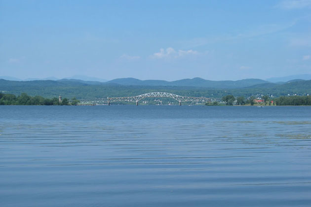 Lake Champlain Bridge