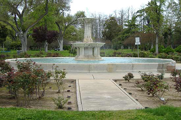 Rose Garden Fountain