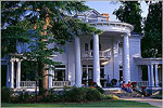 Breeden Inn