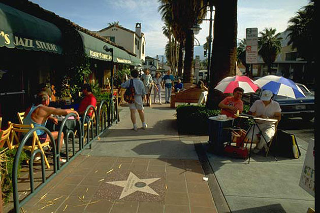 Palm Canyon Drive