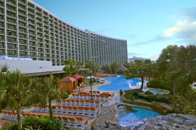 San Luis Pool