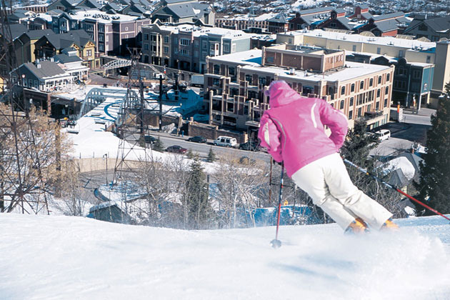 Towards Town Lift