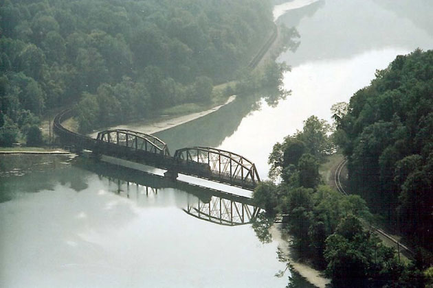 C&O Bridge near Hawks Nest State Park