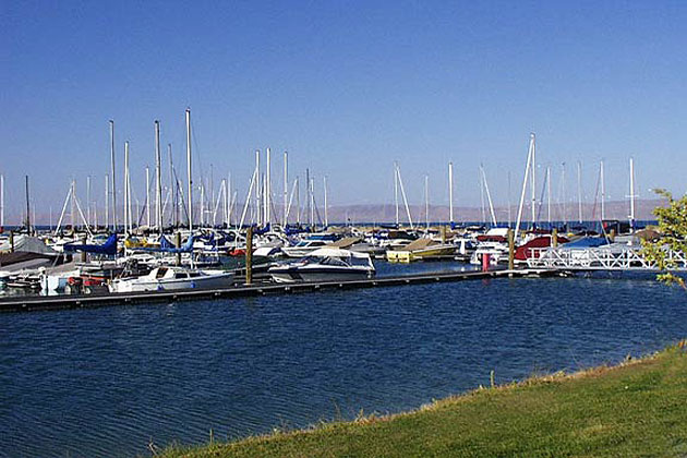 Bear Lake Marina