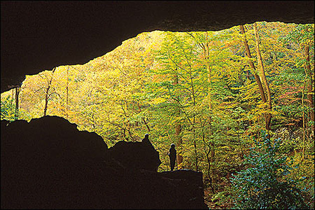 Lost Valley Trail on the Buffalo National River