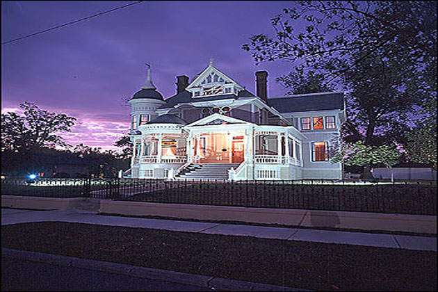Pillow-Thompson Victorian House