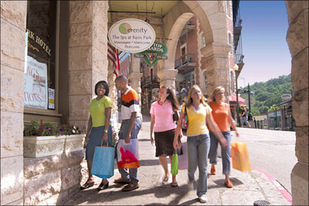 Shopping in Eureka Springs