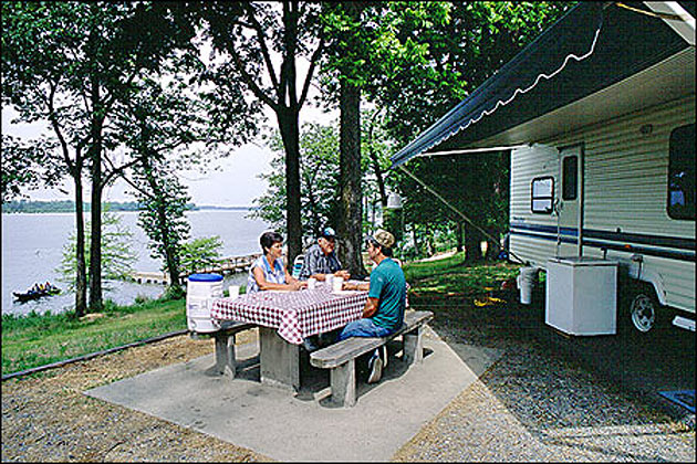 Lake Chicot State Park