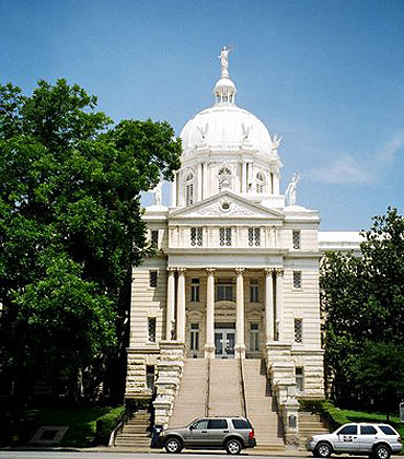 McClennan Courthouse