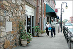 Shopping in Downtown Pocahontas