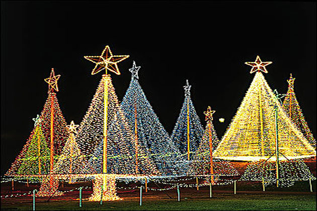 Holiday Lights, Helena